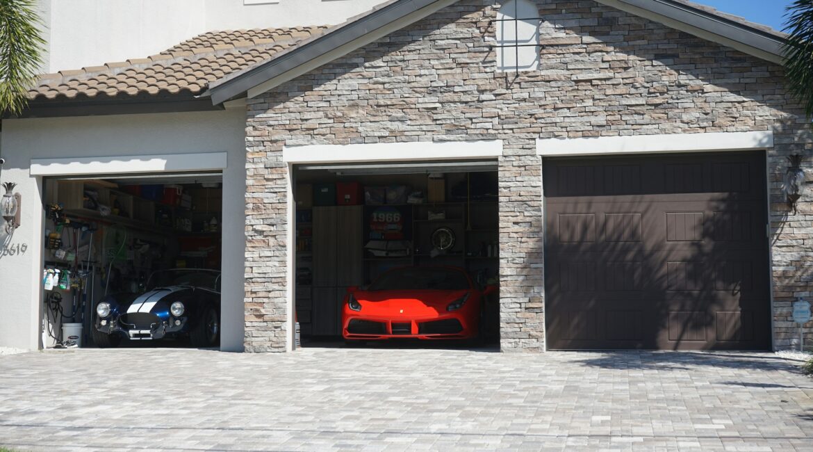 Protect your home or business with All Florida Alarms Systems, Inc. Enjoy 24/7 professional monitoring, fast response times, and expert installation across Palm Beach and Broward Counties.