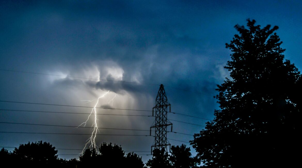 Stay safe during a power outage with a home security system that will still run.